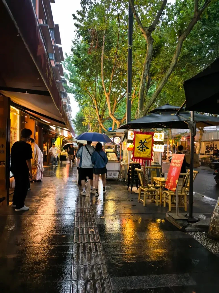 Chengdu city walk guide 4 768x1024 1