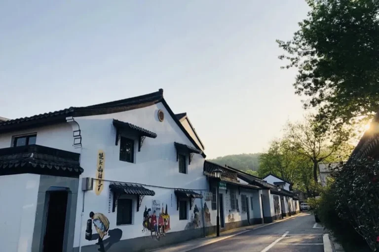 Hangzhou Tourist Traps Mistakes What First Time Visitors Should Know Before They Go