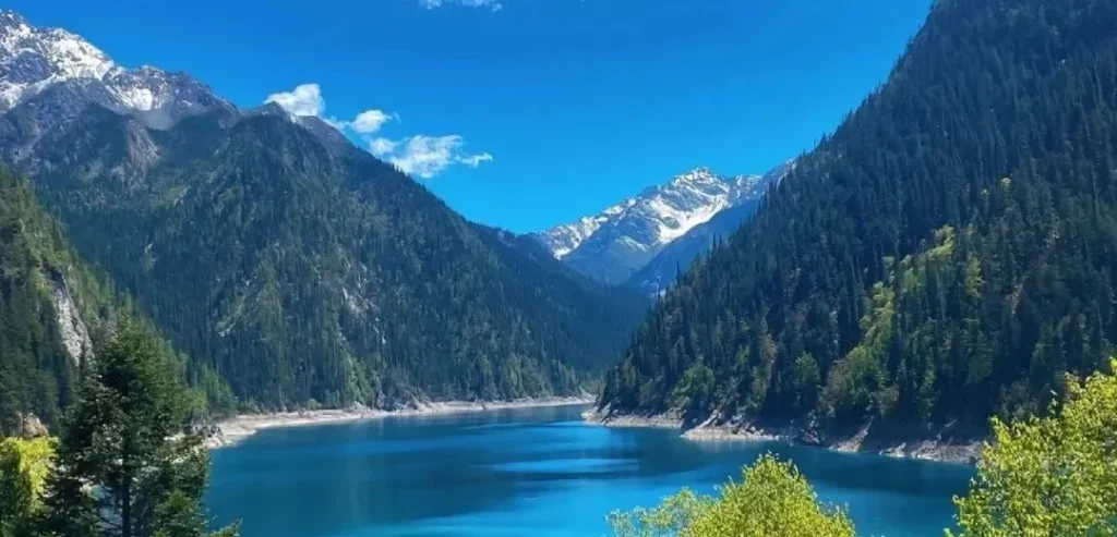 Jiuzhaigou Travel Guide 1
