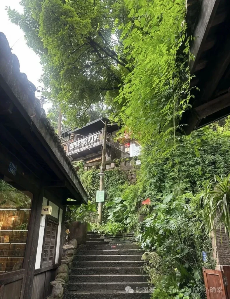 Longmenhao Old Street 3