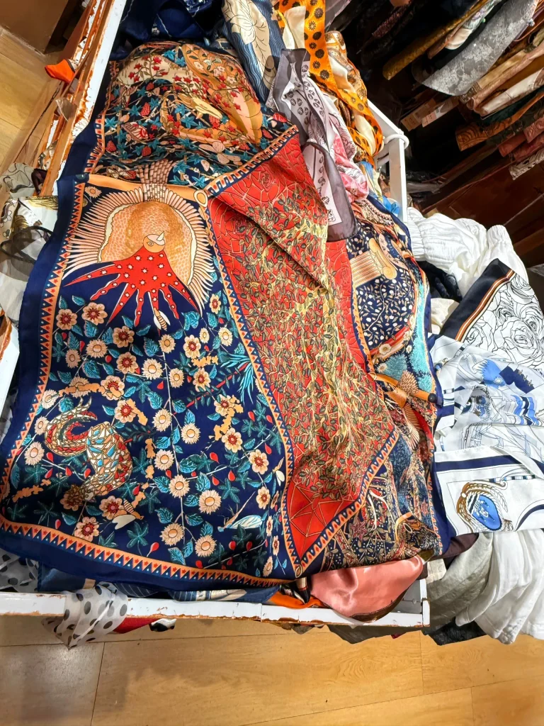 Where to Buy Silk in Hangzhou 3 768x1024 1