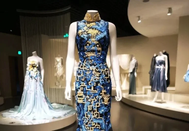 Where to Buy Silk in Hangzhou 5